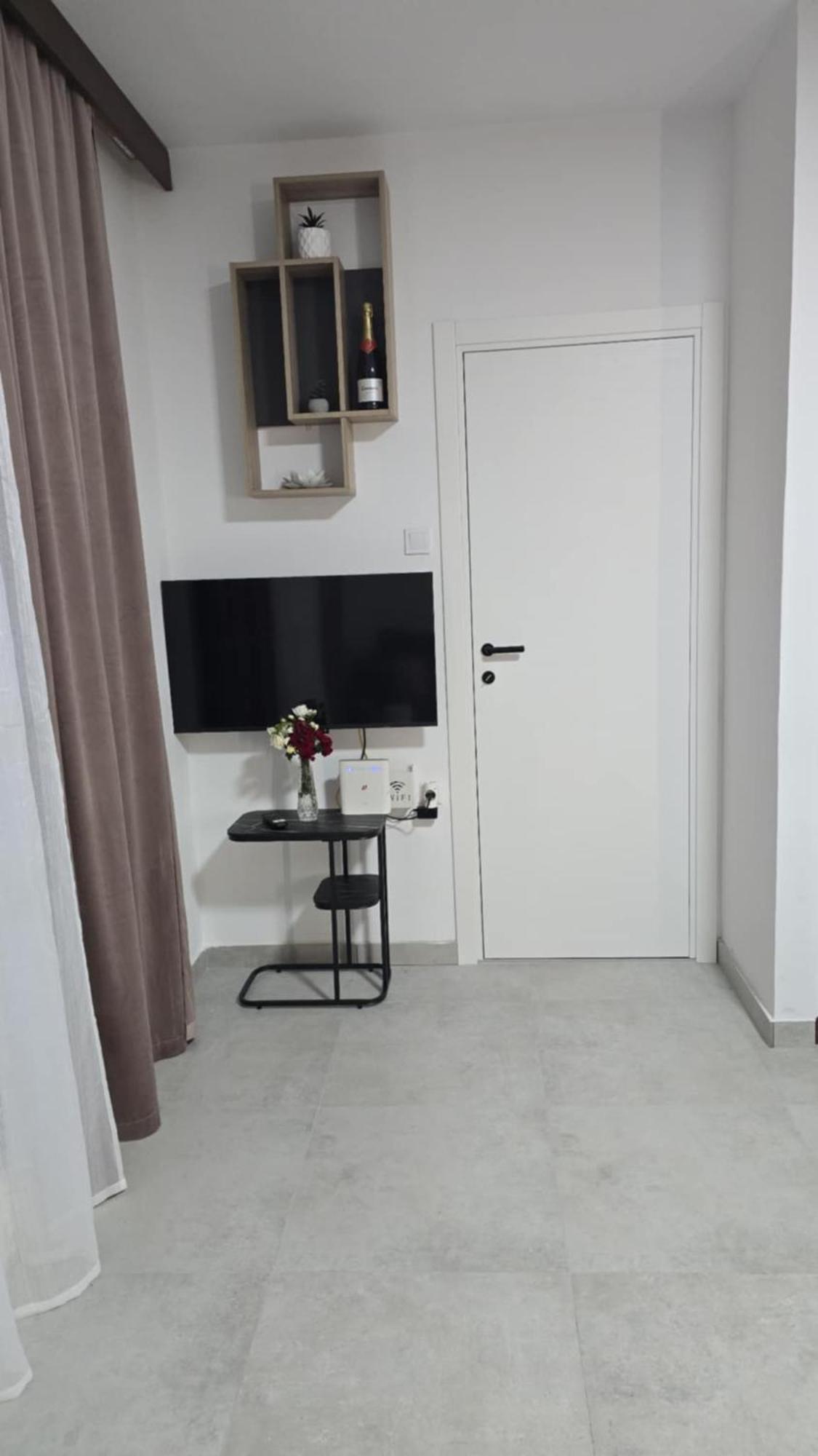 Apartment Panorama - Amazing Sea View, Newly Renovated Dugi Rat Exterior foto